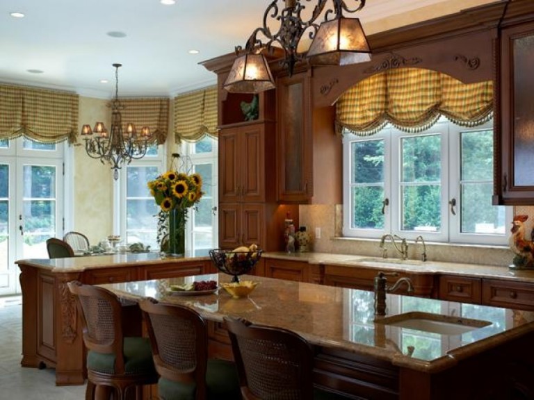 Large Kitchen Window Treatments