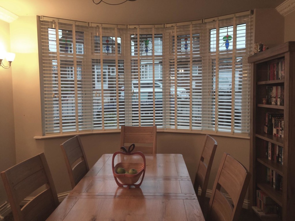 Photo Gallery of The Fitting Vertical Blinds In A Bay Window