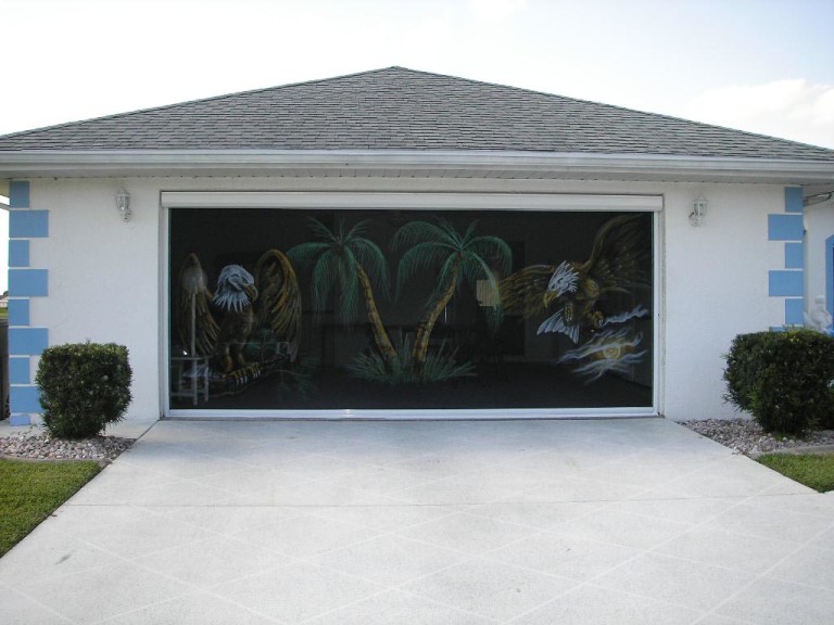 Outdoor Shades Screened Porch