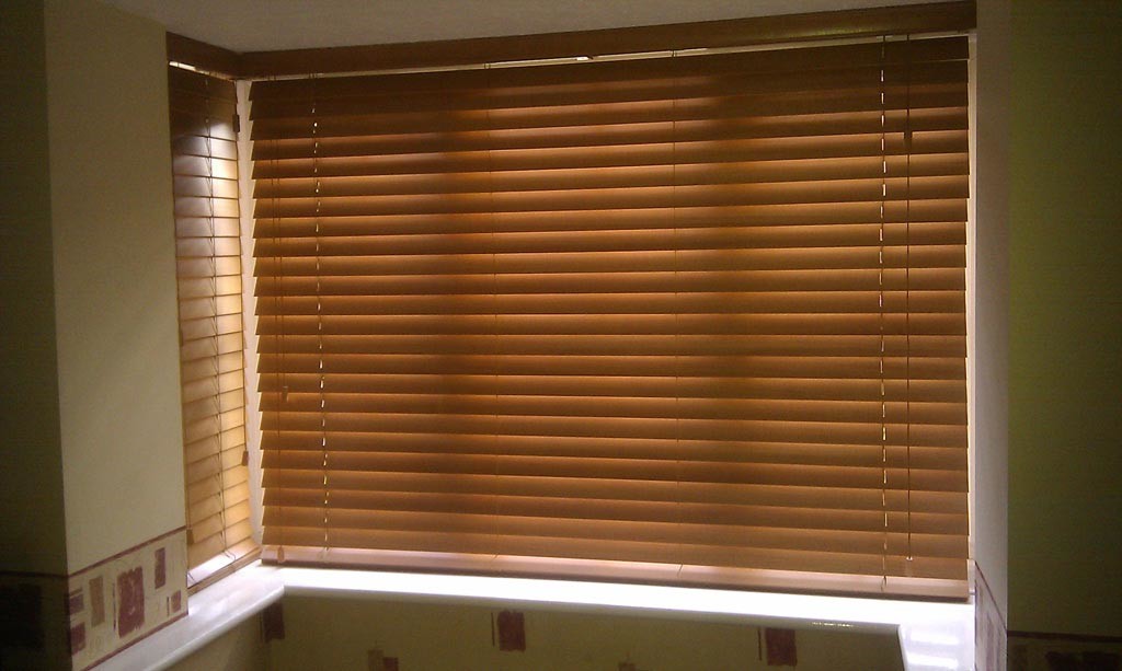 Wood Mini Blinds for Windows
